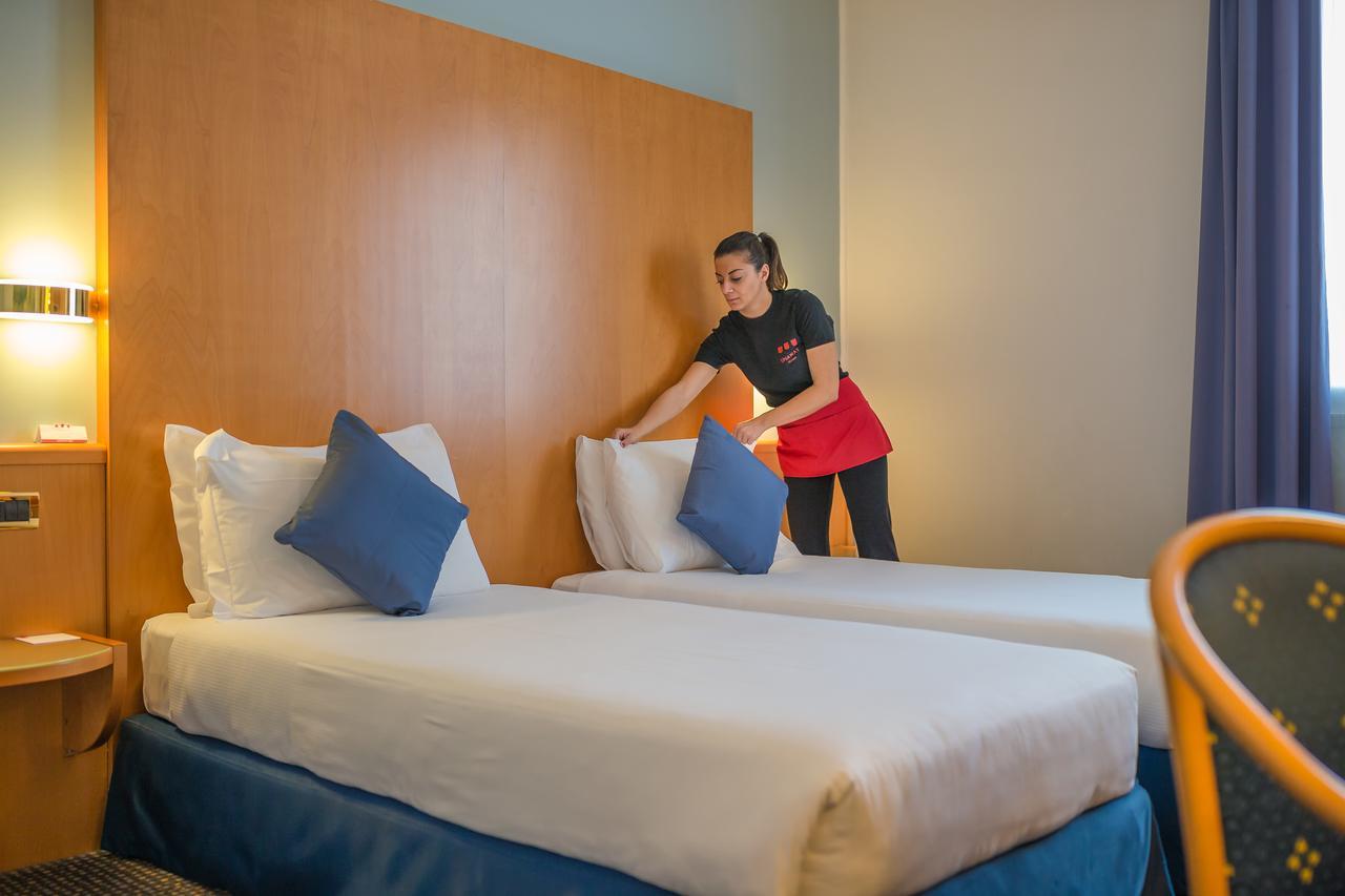 Una Hotels Оккьобелло Екстер'єр фото